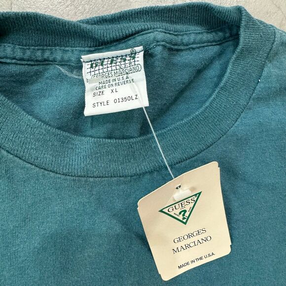 VINTAGE 90s NWT Guess Yacht Club Single Stitch T-Shirt Size XL Georges Marciano - Picture 2 of 6